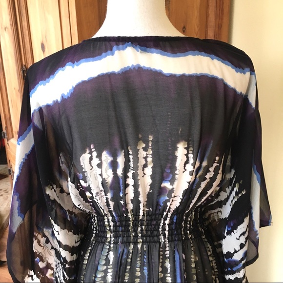 Fora Caftan - Picture 7 of 9